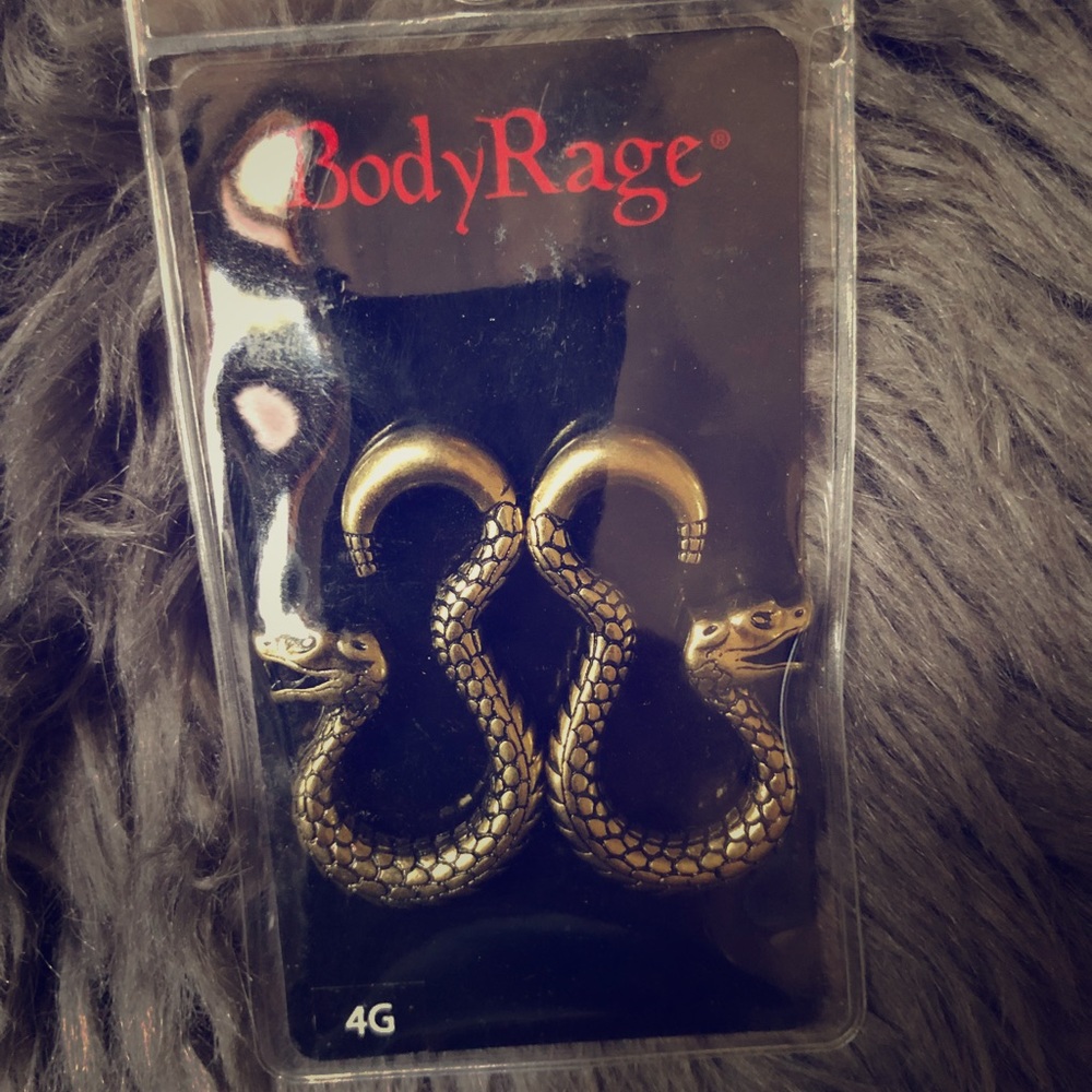 Jewelry! New never opened! 10$ a piece